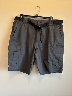 NWT Field & Stream Men’s L 36/38 Raven (Gray) Cargo Shorts Belted Pockets Nylon